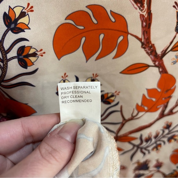 Emery Rose Boho Blouse Floral with Birds - Picture 13 of 13